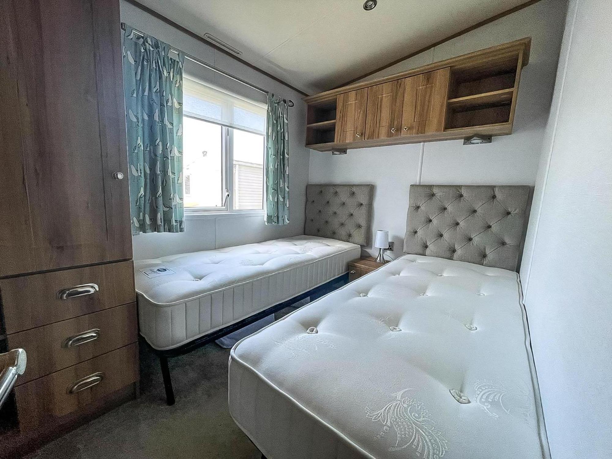 Beautiful Caravan With Decking At Carlton Meres Holiday Park, Suffolk Ref 60022M ساكسموندهام المظهر الخارجي الصورة