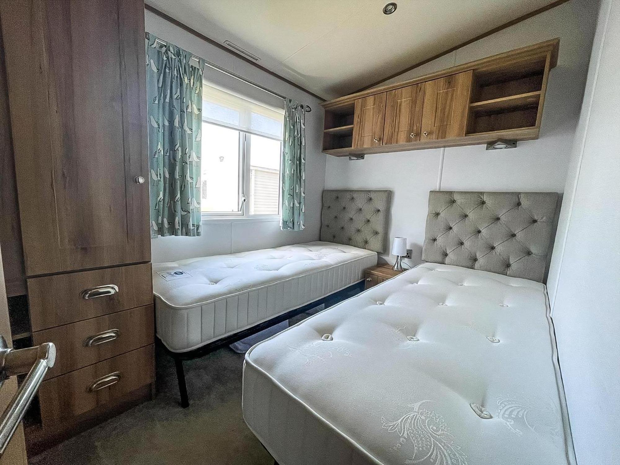 Beautiful Caravan With Decking At Carlton Meres Holiday Park, Suffolk Ref 60022M ساكسموندهام المظهر الخارجي الصورة